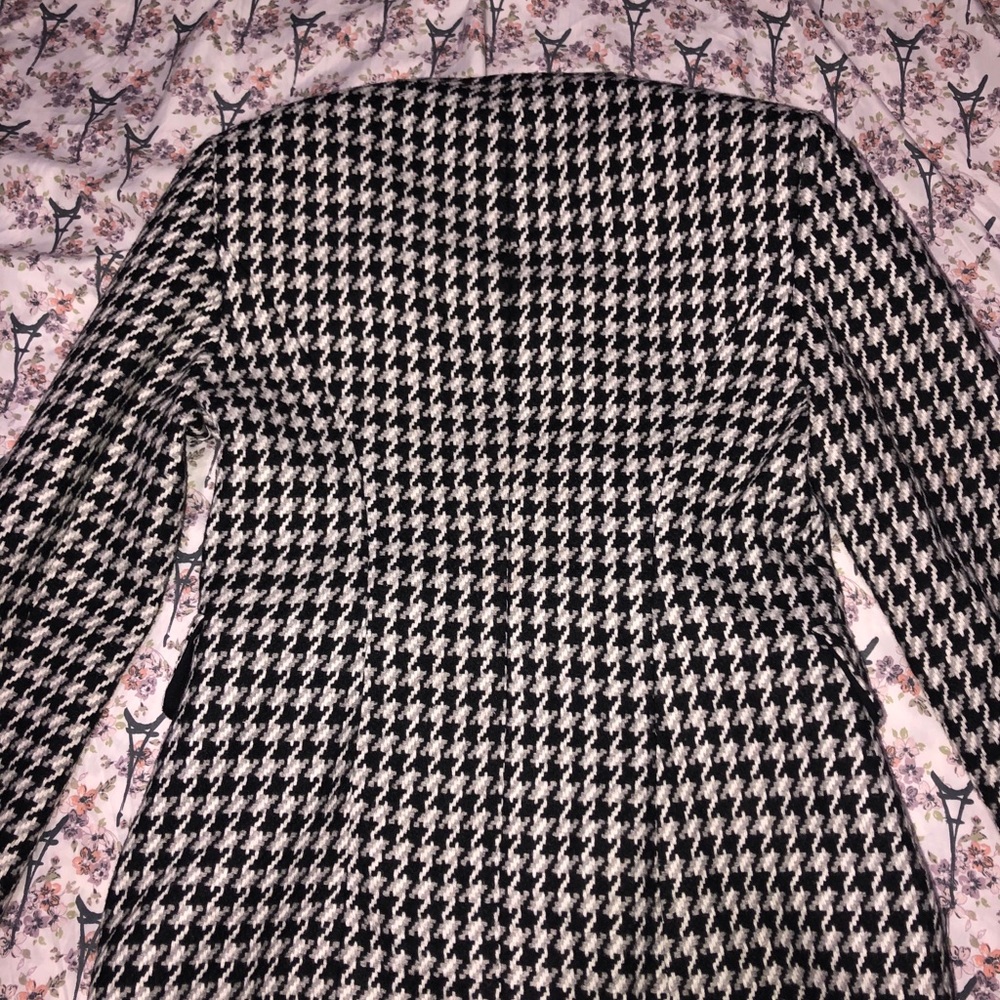 Express Houndstooth Collarless One Button Blazer